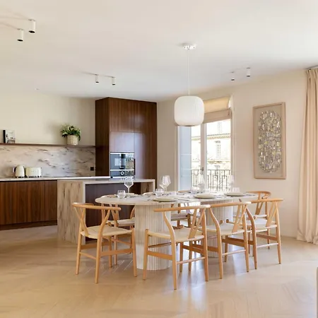 Spacious & Modern - Eiffel Tower Appartement Paris
